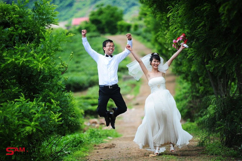 anh-cuoi-mai-chau-2